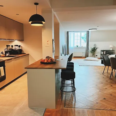 Space-style-luxury-360dgr Views-oid Town *